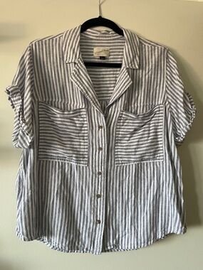 Universal Thread|Striped Button Down Shirt|Large| Blue White Linen Blend|EUC